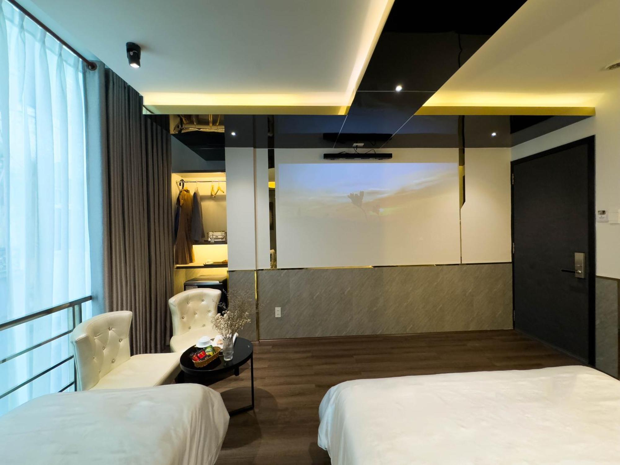 M&H Hotel Ho Chi Minh City Exterior photo