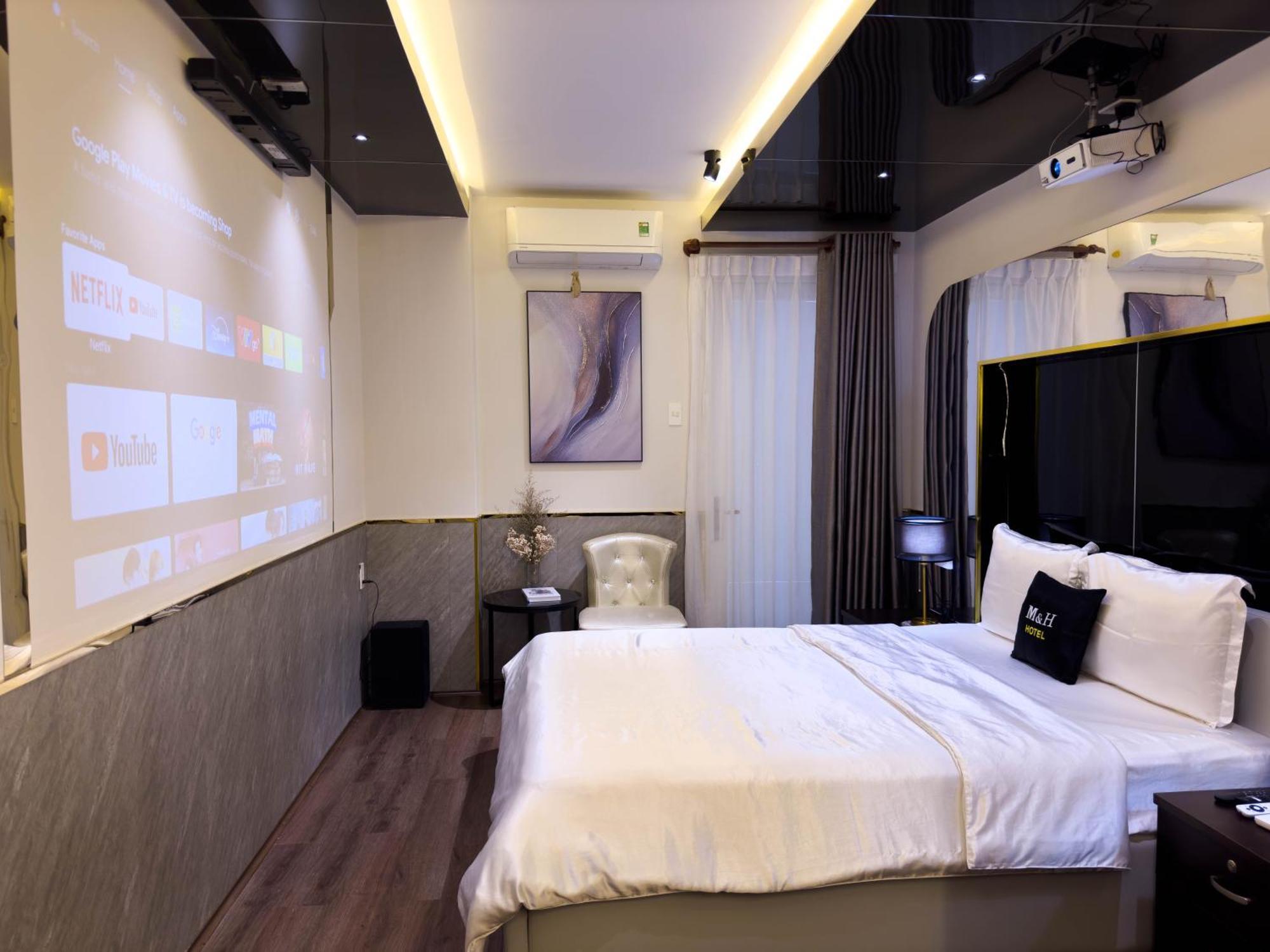 M&H Hotel Ho Chi Minh City Exterior photo