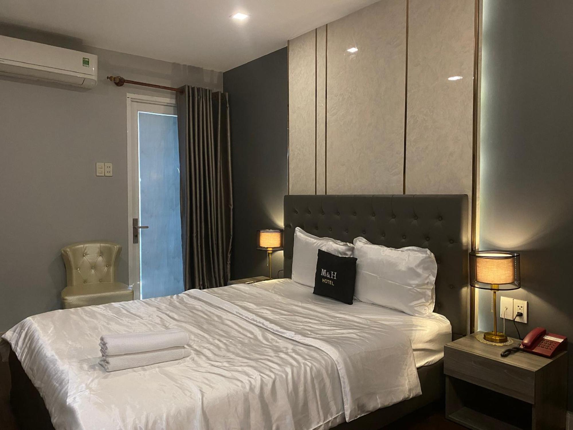 M&H Hotel Ho Chi Minh City Exterior photo