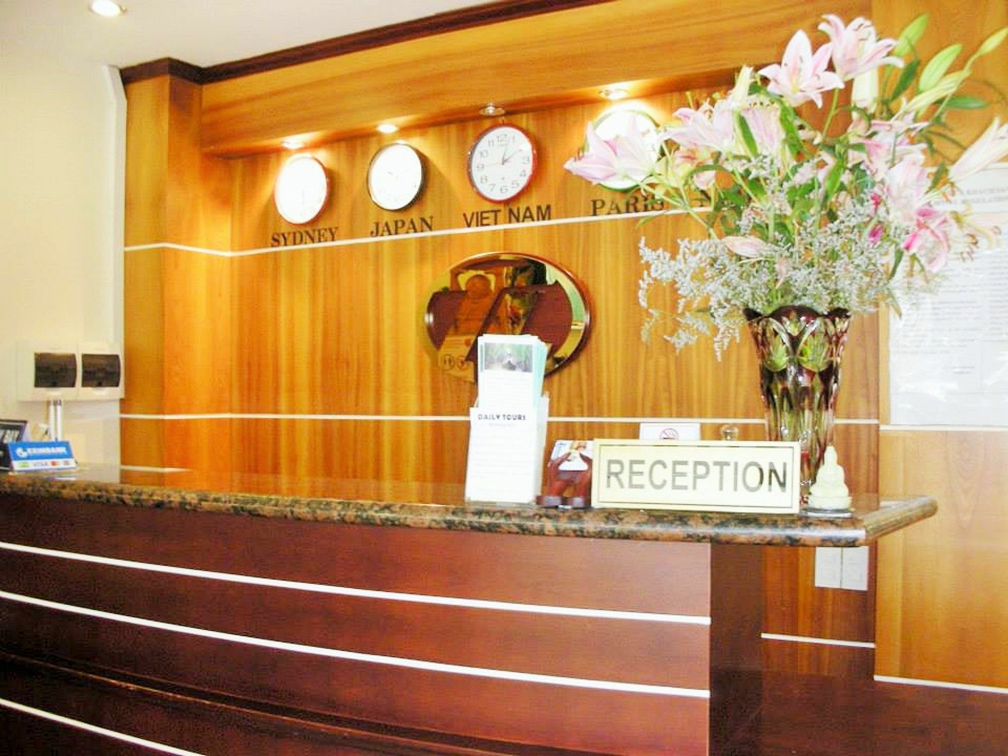 M&H Hotel Ho Chi Minh City Exterior photo